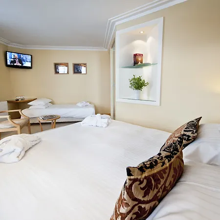 Araucaria & Hotel La Plagne