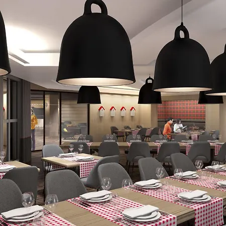 Araucaria & Hotel 4*