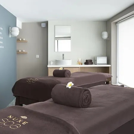 Araucaria & 4* La Plagne