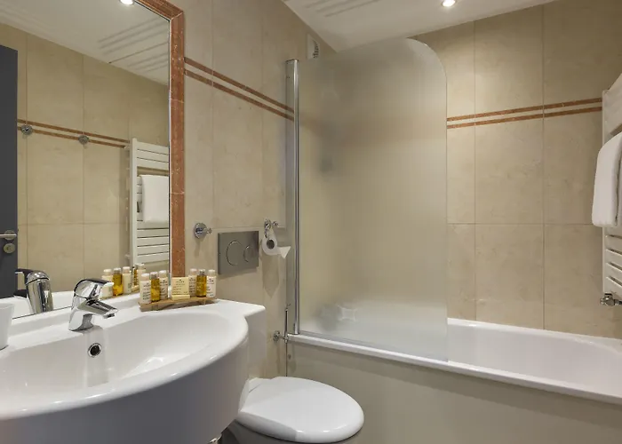 Ξενοδοχείο Araucaria & 4*