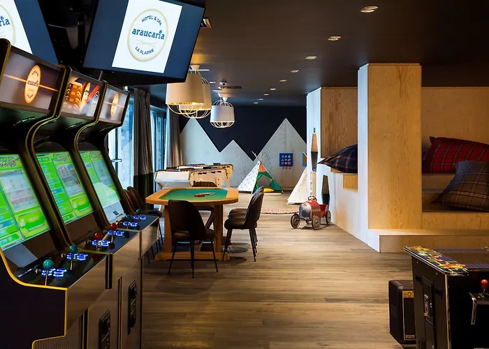 Ξενοδοχείο Araucaria & 4*