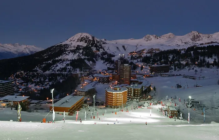 Araucaria & 4* La Plagne