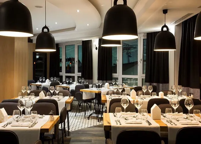 Ξενοδοχείο Araucaria & La Plagne